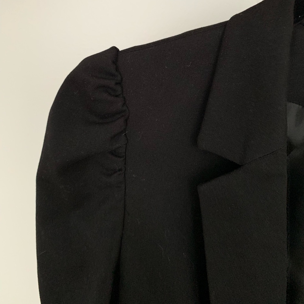 H&M Single Button Blazer - Picture 2 of 4